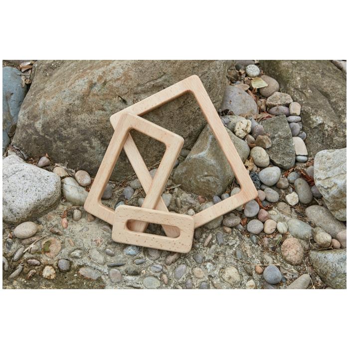 Natural Focus Frames